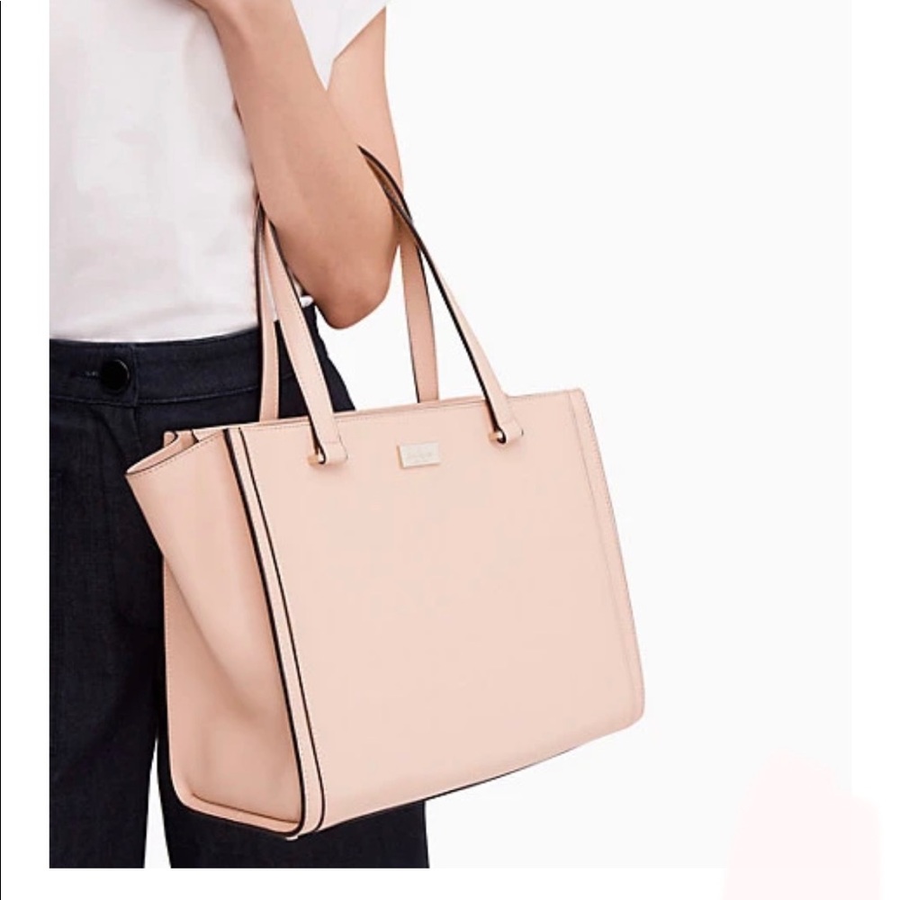 Kate spade Regatta Court Saffiano Vita Leather warm beige tote